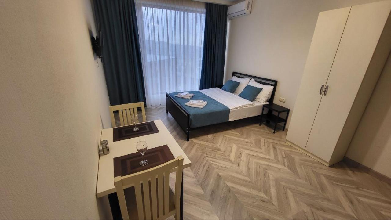 Brothers Apartments With Terrace In Old Tiflis Exterior foto