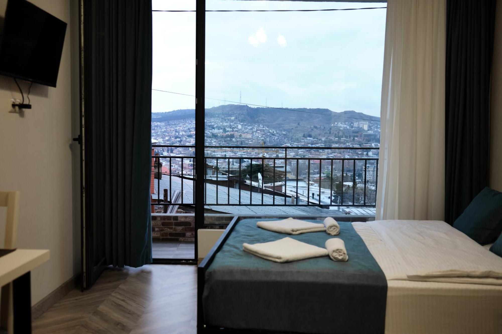 Brothers Apartments With Terrace In Old Tiflis Exterior foto